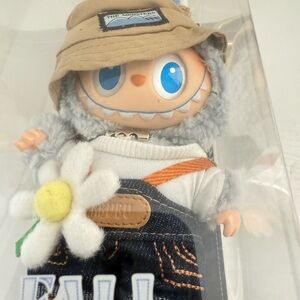 THE MONSTERS LABUBU Fall in Wild Pendant